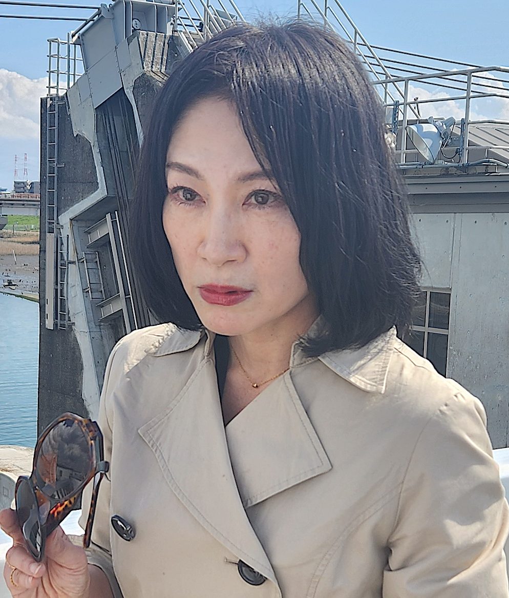 ナオミ